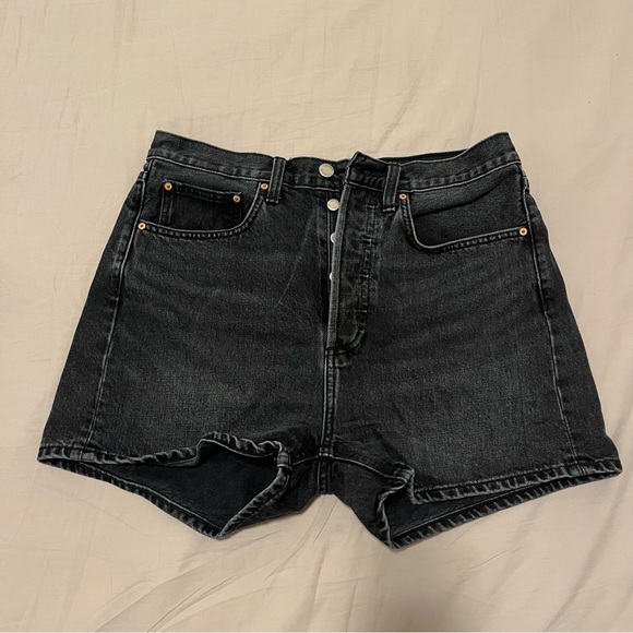 Denim Forum Joni Loose Short - Picture 2 of 5